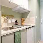Centre 10 Min Gare Comedie Appartement